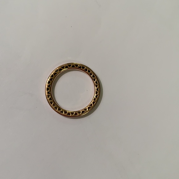 Pandora Jewelry rose gold solid heart detailing ring. - Picture 2 of 2